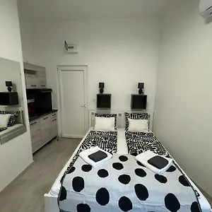 Mano Ii Apartman