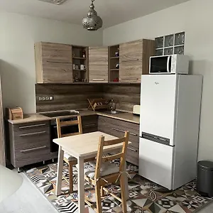 Blooming Sky Apartman