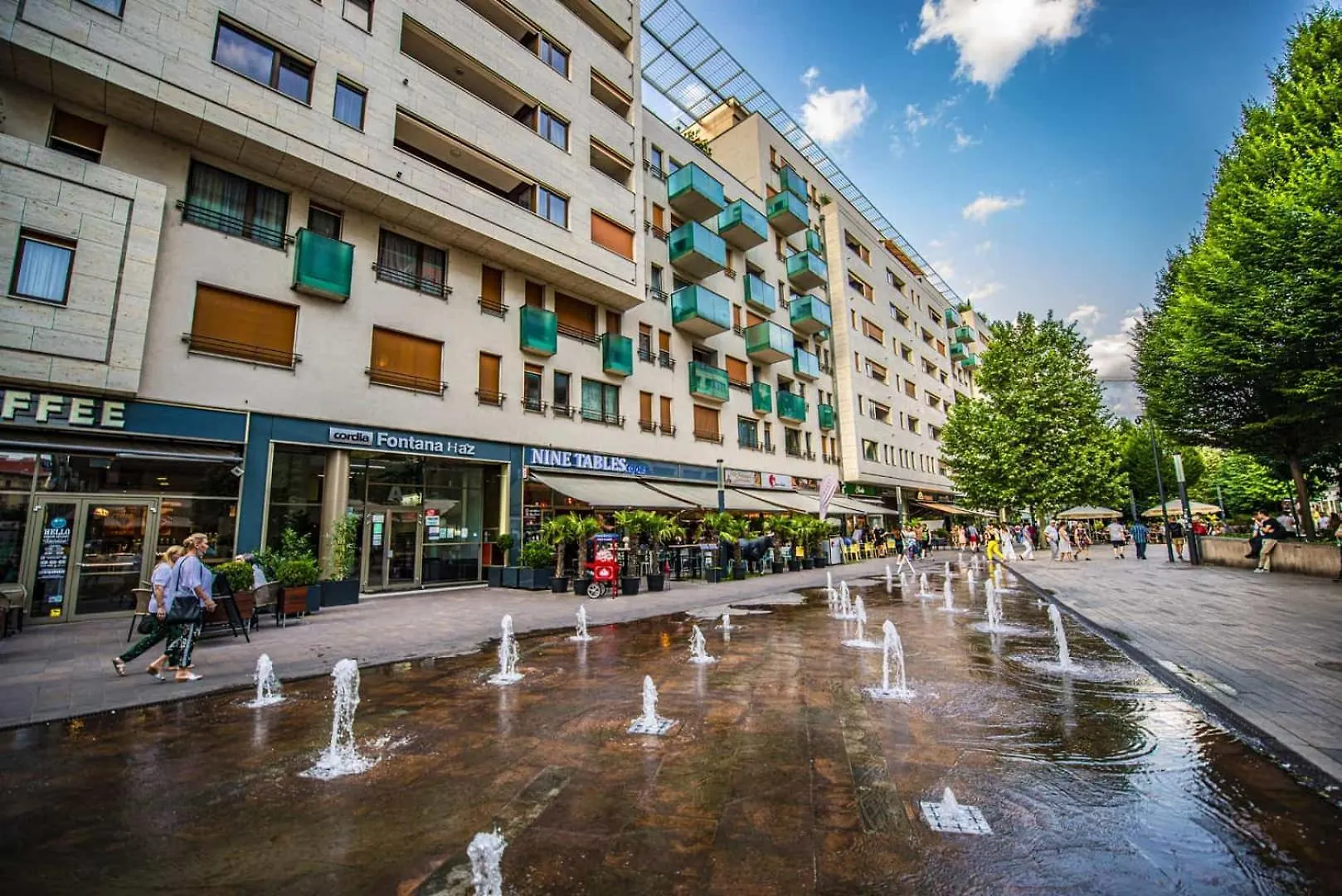 Corvin Gold City Garden Lägenhet Budapest Ungern